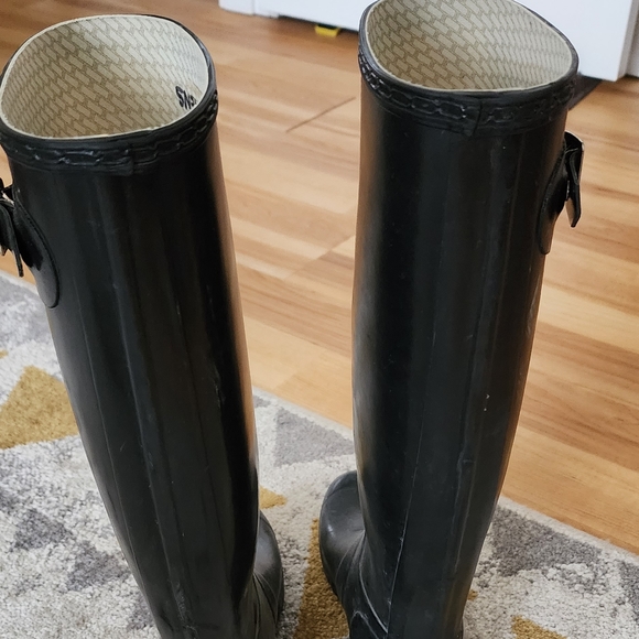 Hunter Original Tall Glossy black rain boots size 7 - Picture 2 of 5